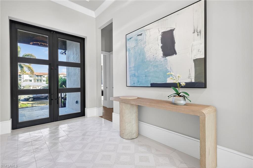 GOLDEN SHORES - Residential