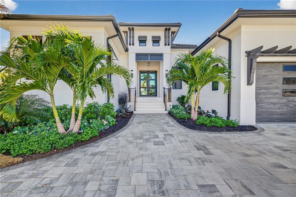 GOLDEN SHORES - Residential