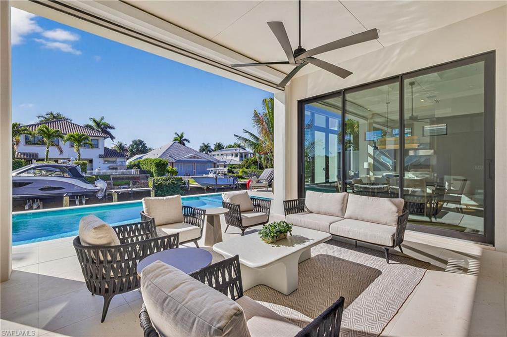 GOLDEN SHORES - Residential