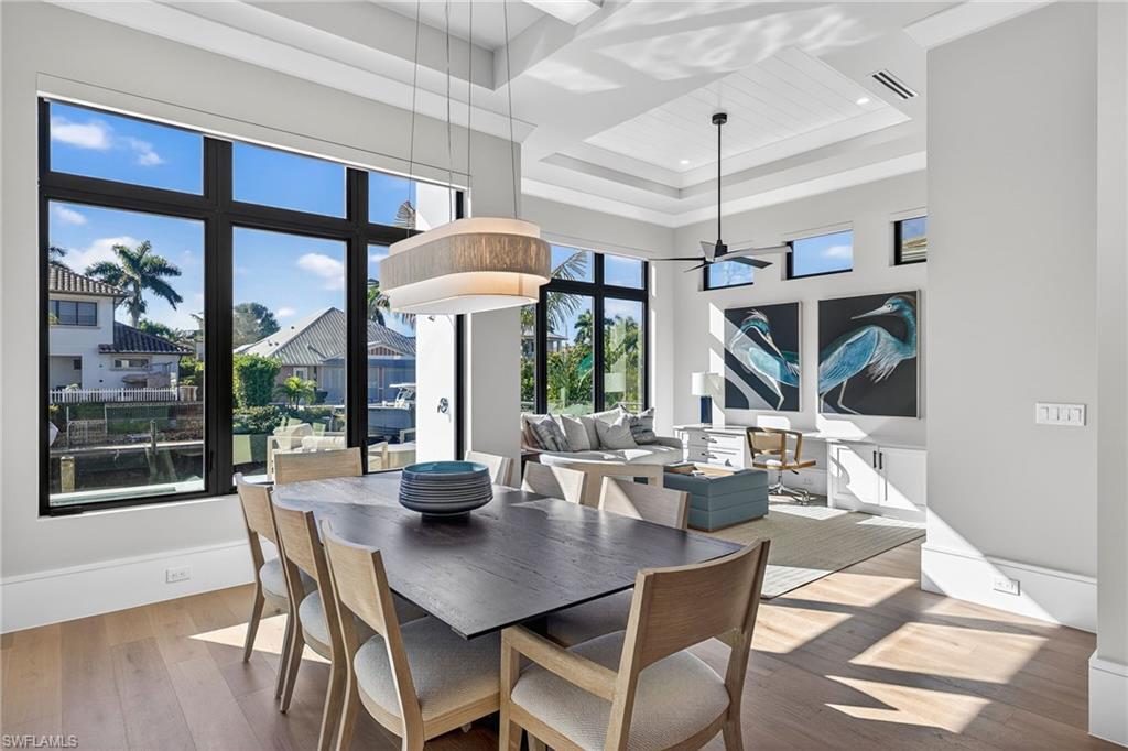 GOLDEN SHORES - Residential