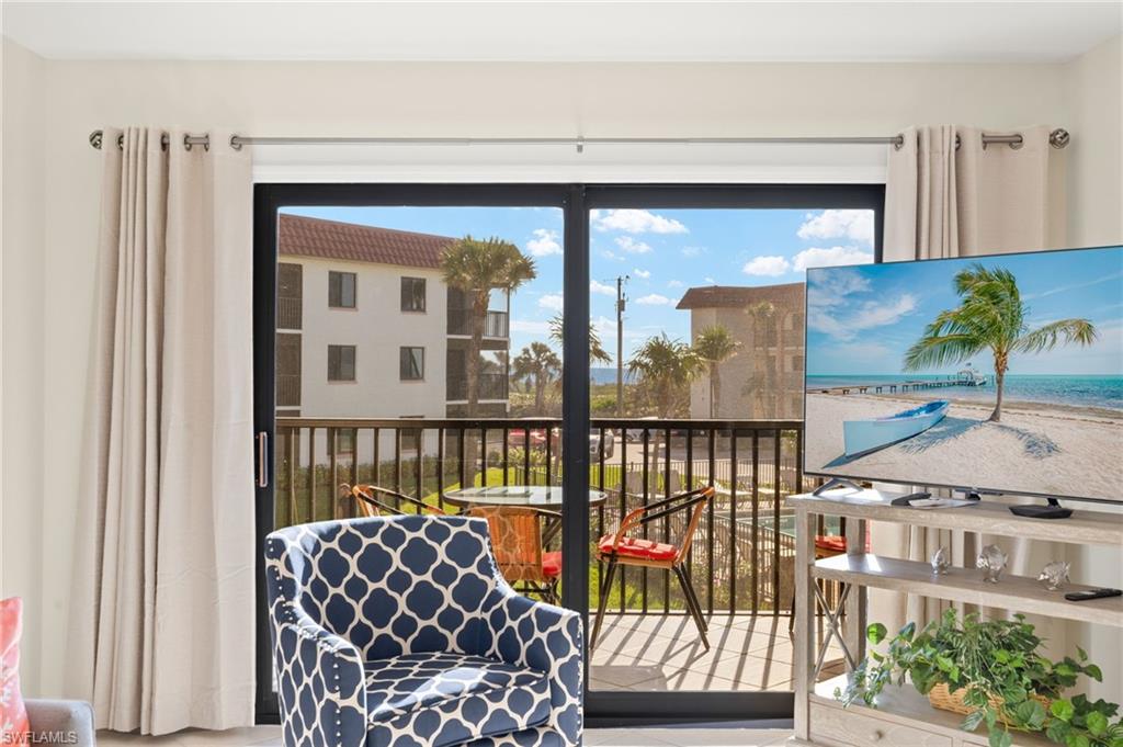 SANDALFOOT CONDOMINIUM - Residential