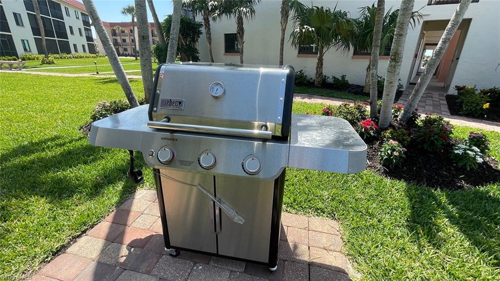 SANDALFOOT CONDOMINIUM - Residential