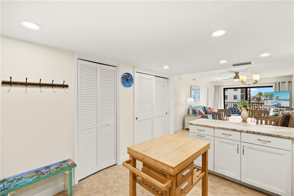 SANDALFOOT CONDOMINIUM - Residential