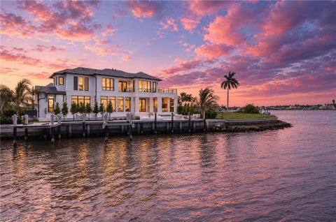 Photo of 1305 Marlin DR, NAPLES, FL 34102 (MLS # 226037945)