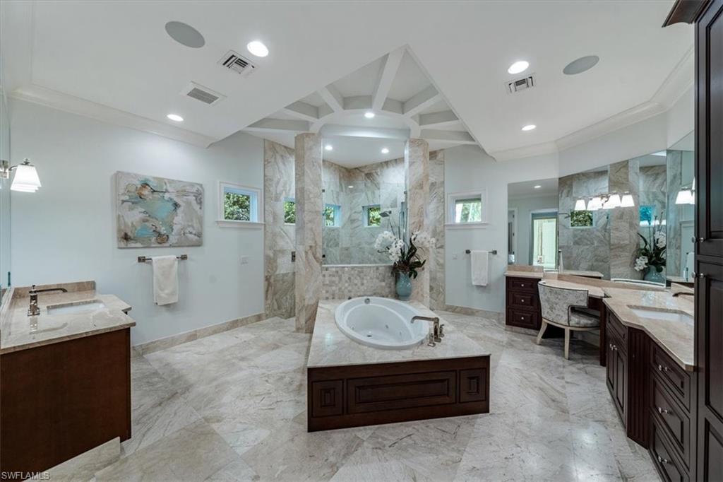 MOORINGS - Residential