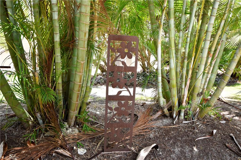 CYPRESS TRAIL RV RESORT - Land