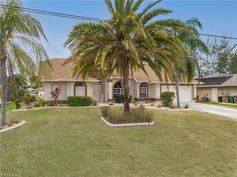 Photo of 1900 SW 17th AVE, CAPE CORAL, FL 33991 (MLS # 2025018108) Photo of 1900 SW 17th AVE, CAPE CORAL, FL 33991 (MLS # 2025018108)