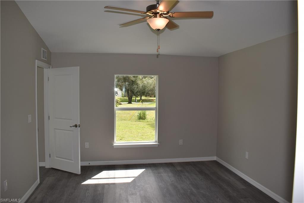 NORTH PORT - Residential Lease