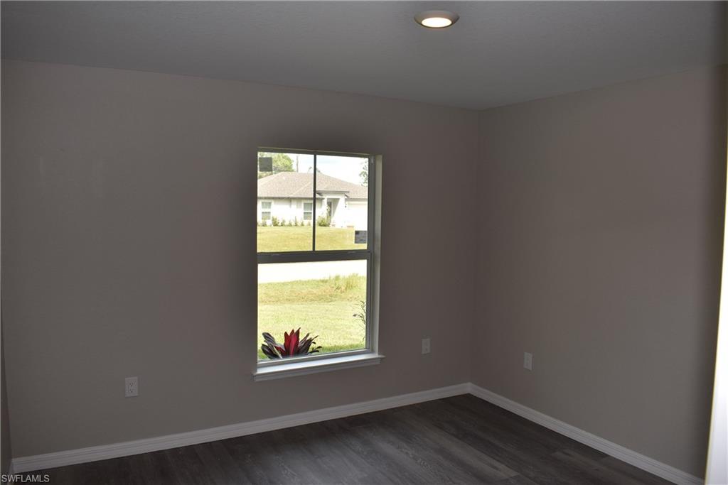 NORTH PORT - Residential Lease