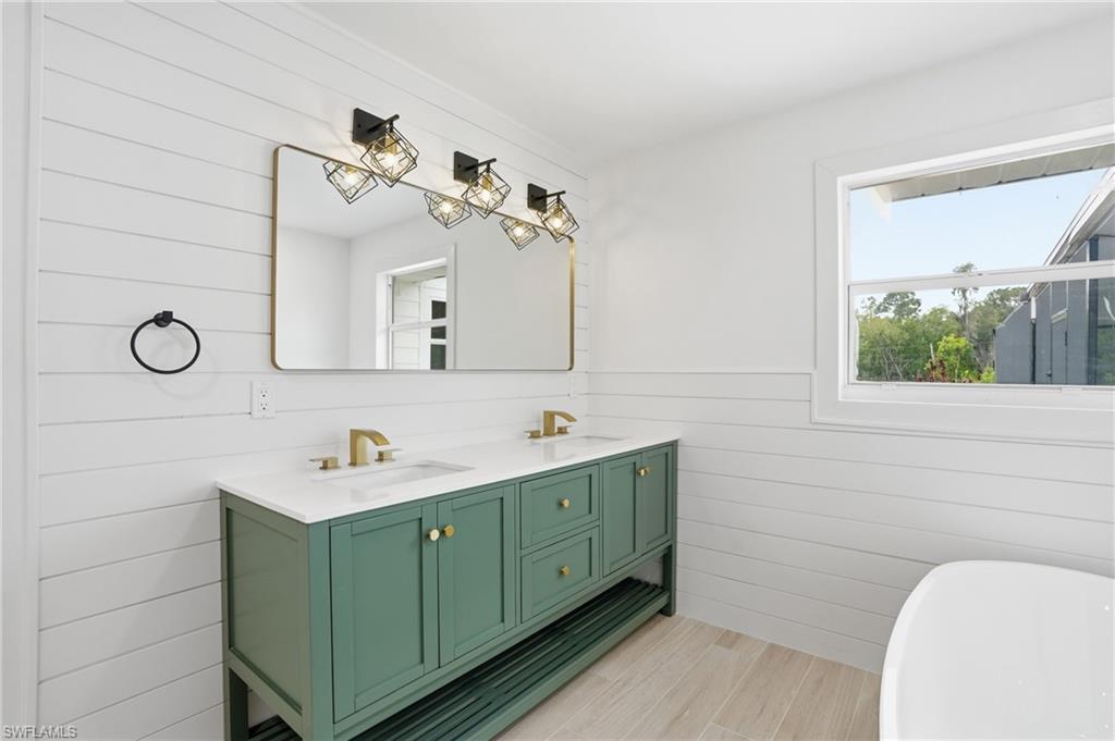 BRIARCLIFF DOWNS - Residential