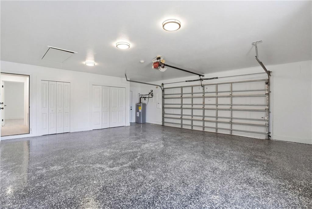 BRIARCLIFF DOWNS - Residential