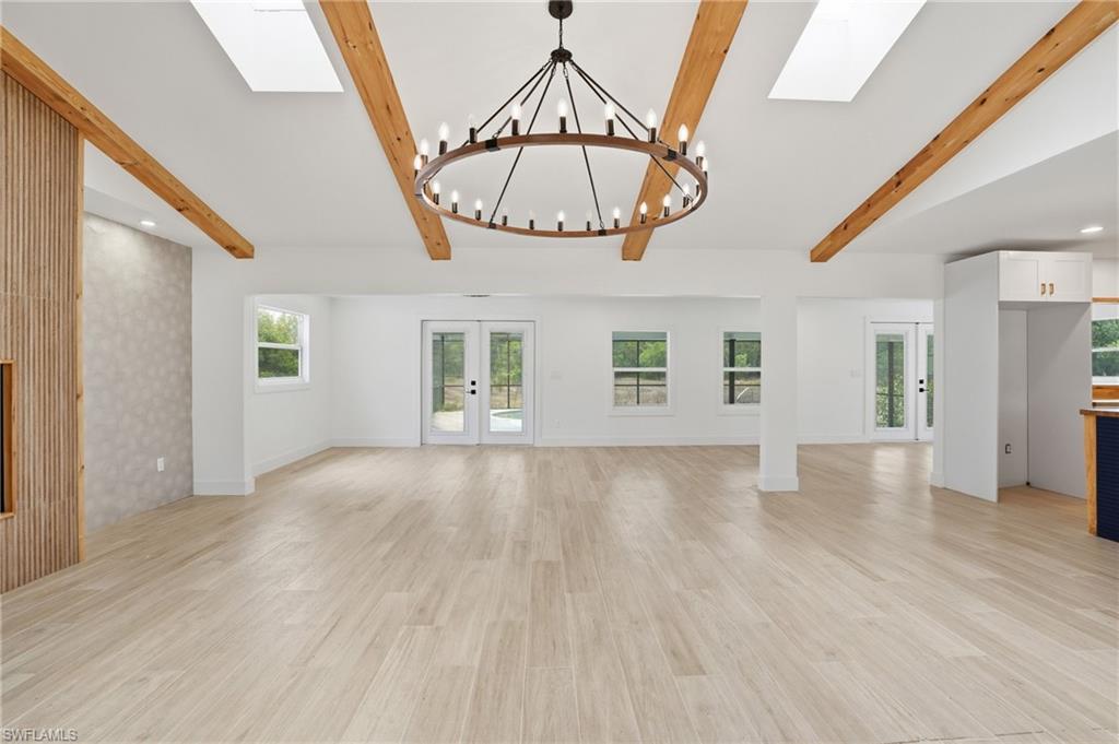 BRIARCLIFF DOWNS - Residential