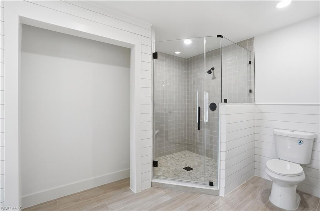 BRIARCLIFF DOWNS - Residential