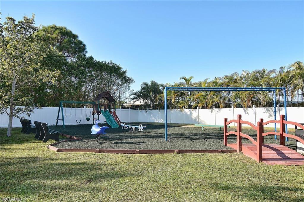 SWEETWATER BAY - Residential