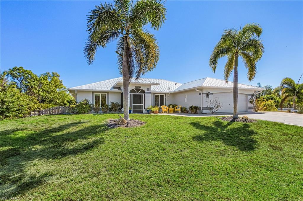 CHARLOTTE SHORES - Residential