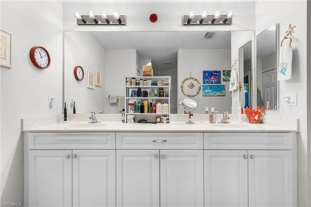 CHARLOTTE SHORES - Residential