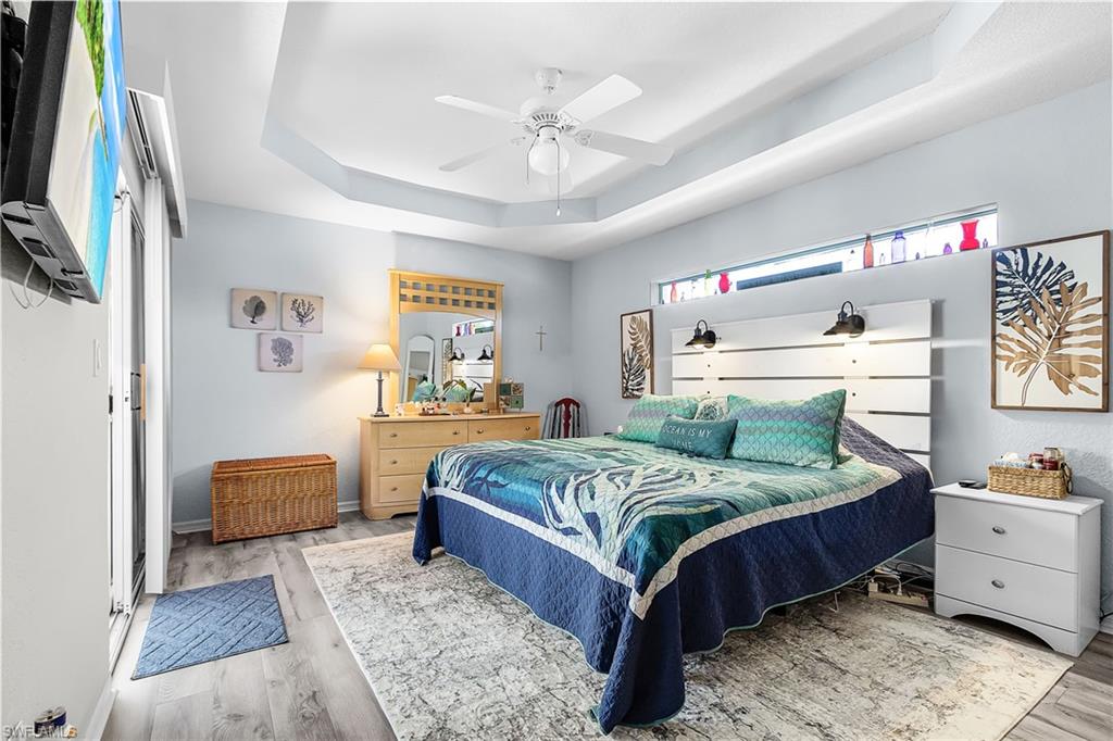 CHARLOTTE SHORES - Residential