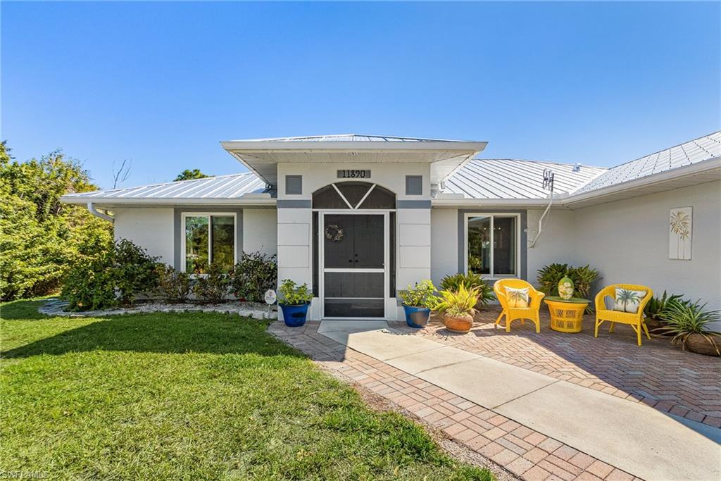 CHARLOTTE SHORES - Residential