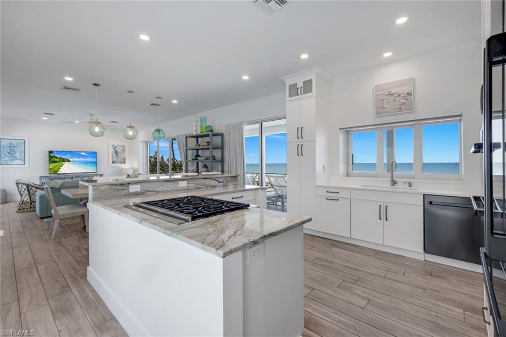 16500 Captiva DR