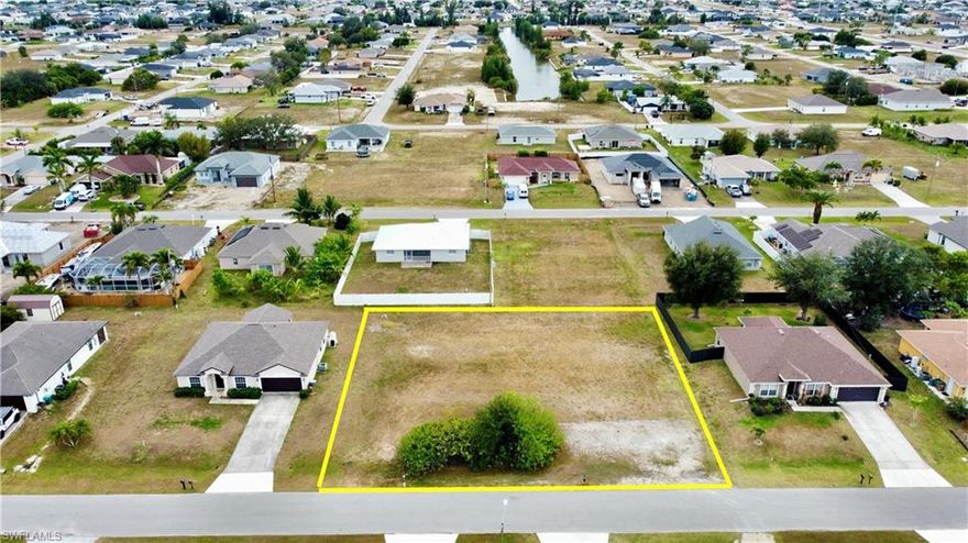 This Southern exposure triple lot is ready for your new construction home. Located in NE Cape Coral just north of Pine Island Road where you'll find many stores and restaurants. This lot measures 120' wide which will give you extra space between you and your neighbors. No HOA and not in a flood zone. City water & sewer have already been installed so you won't have to wait through the construction process or build with a septic system only to switch it over to city water, saving time and money. Don't miss this opportunity!