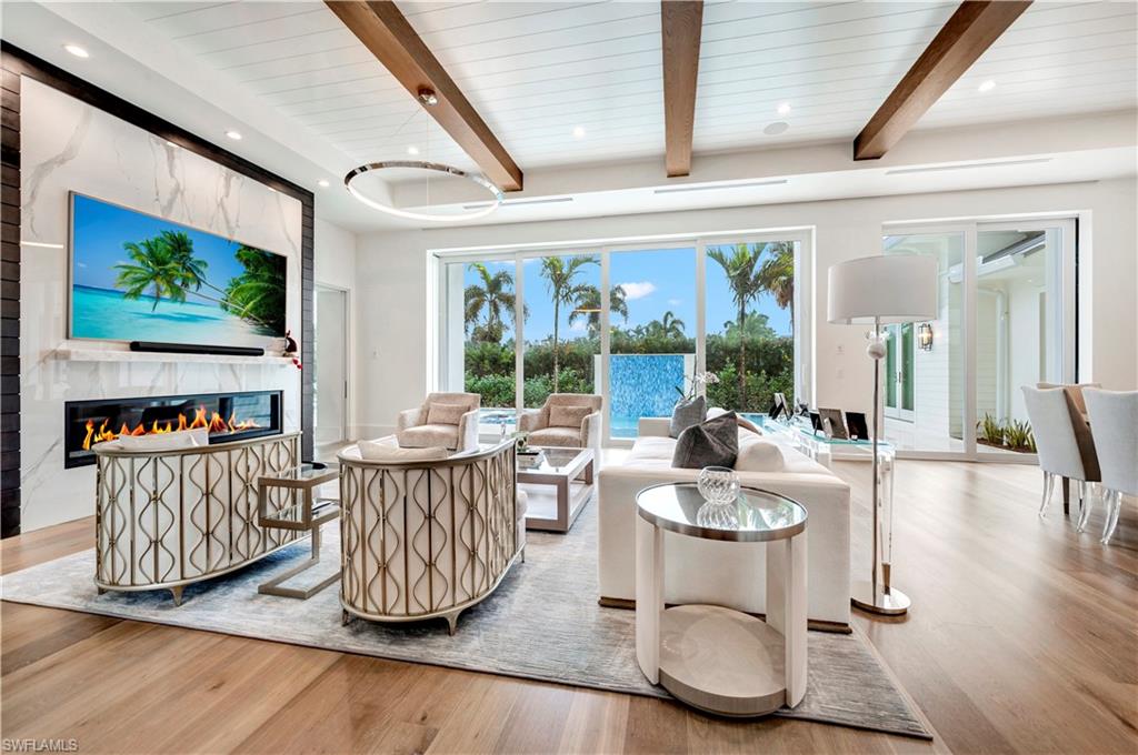 OLDE NAPLES - Residential