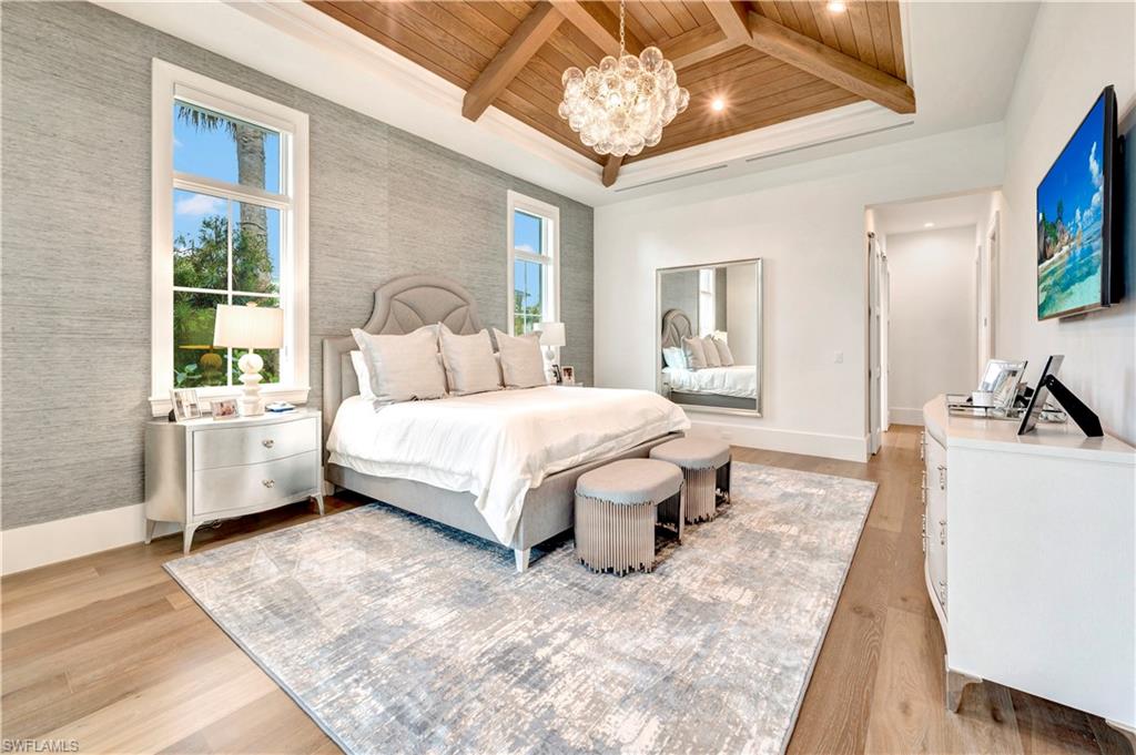 OLDE NAPLES - Residential