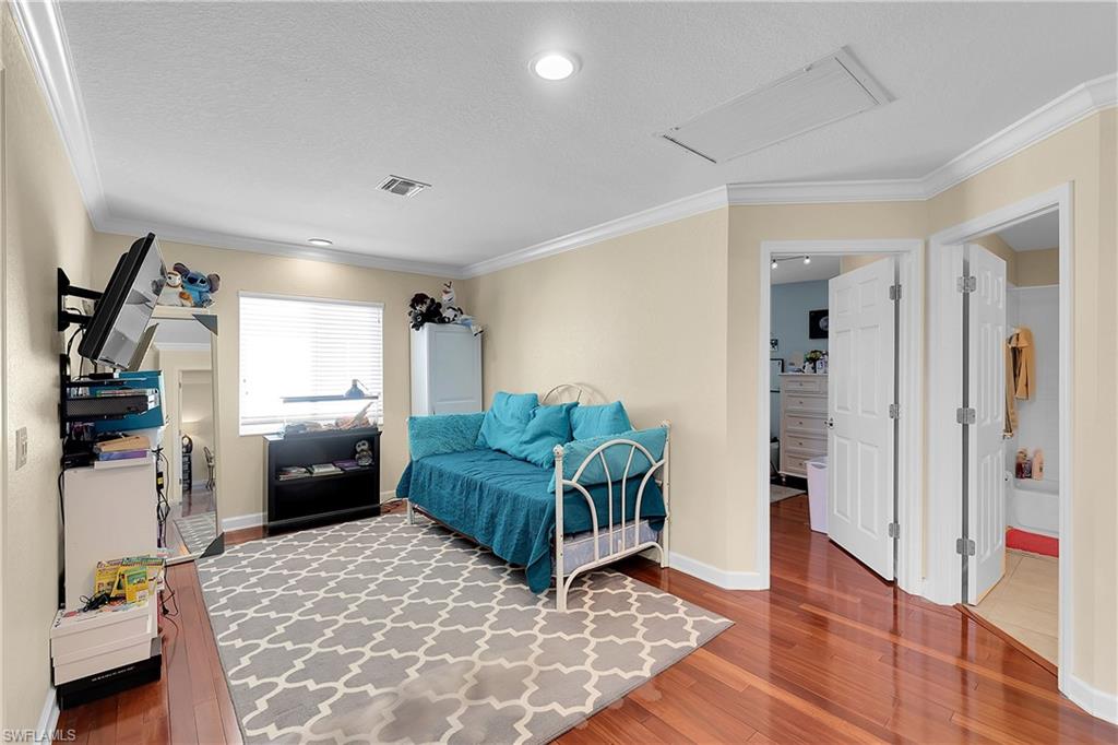 REFLECTION LAKES - Residential