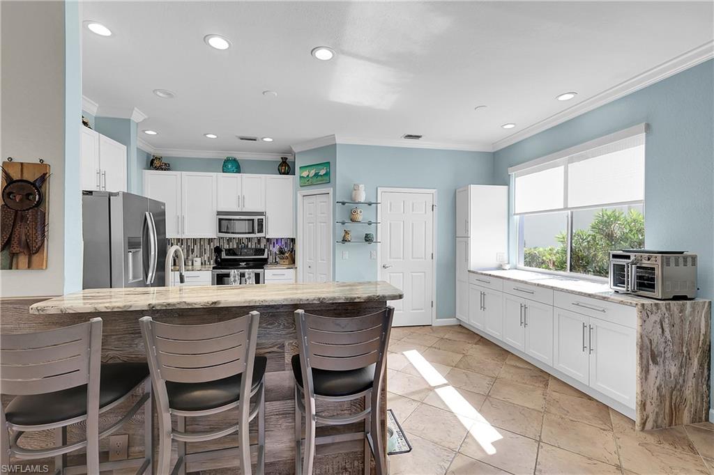 REFLECTION LAKES - Residential