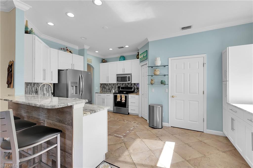 REFLECTION LAKES - Residential