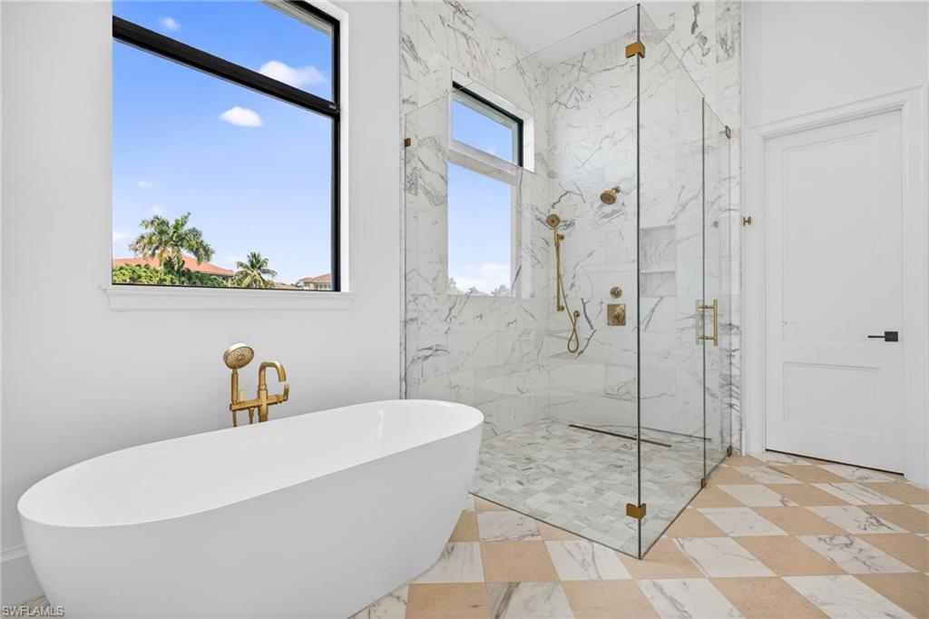 MARCO ISLAND - Residential