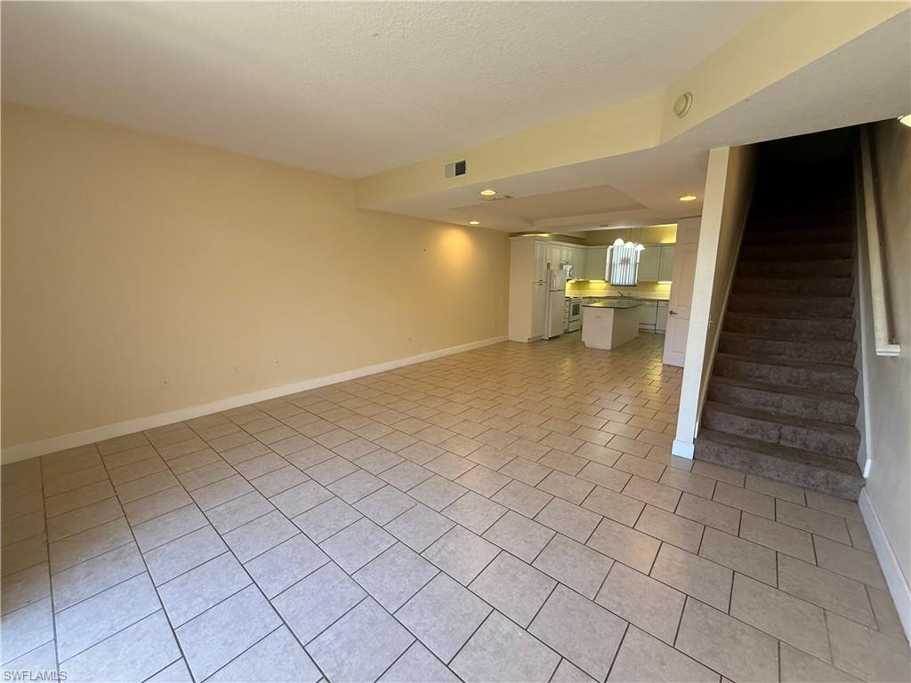 NOT APPLICABLE - Residential Lease