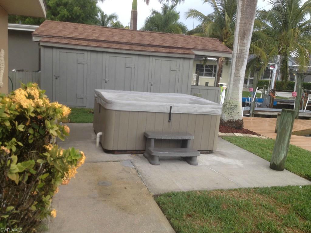 ISLAND HARBORS - Residential