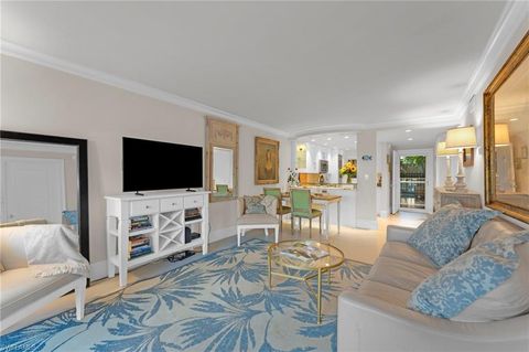 335 8th AVE S 335 NAPLES FL 34102