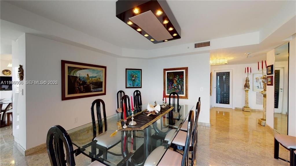 SPINNAKER CLUB CONDO - Residential