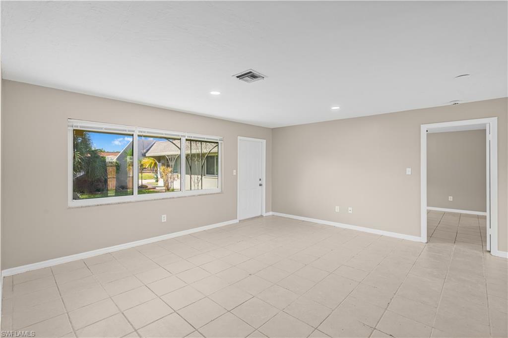 CAPE CORAL - Residential Lease