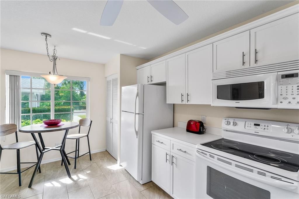 Photo of 228 Belina DR #5-605, NAPLES, FL 34104 (MLS # 226011718)