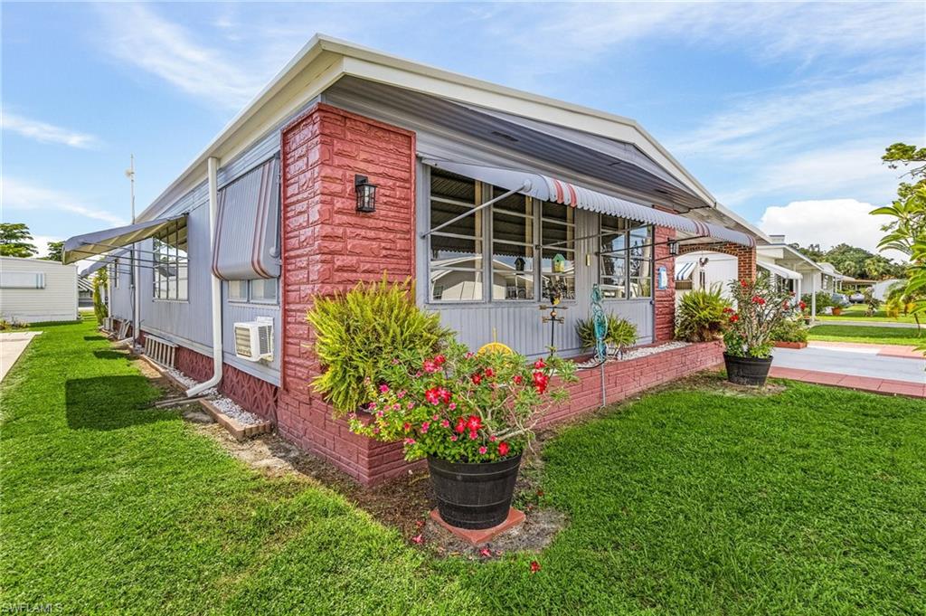 FOREST PARK MOBILE HOME - Residential