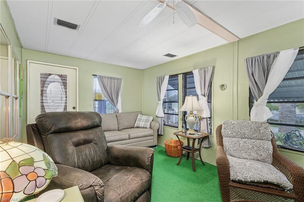 FOREST PARK MOBILE HOME - Residential