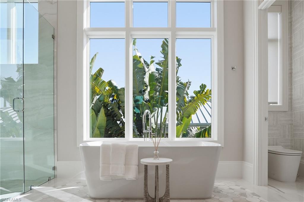 PARK SHORE - Residential