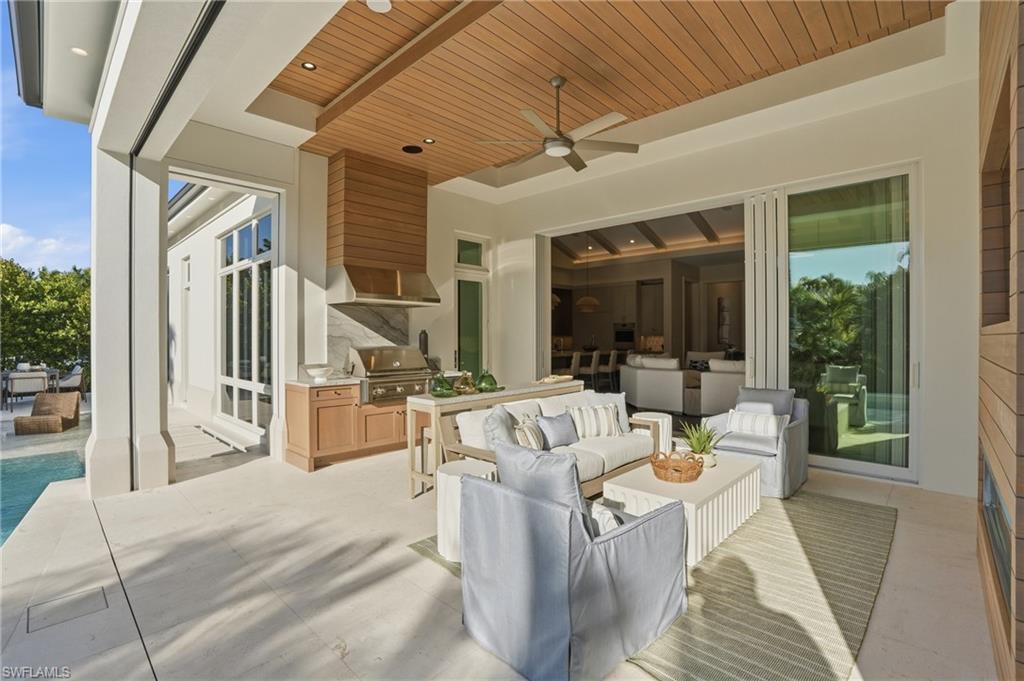 PARK SHORE - Residential