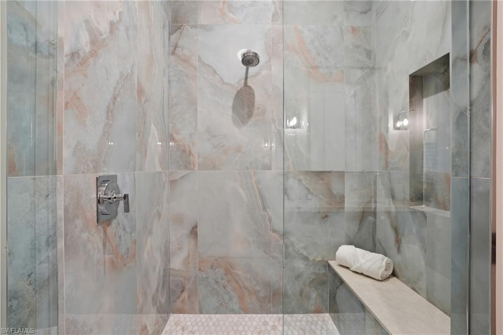 PARK SHORE - Residential