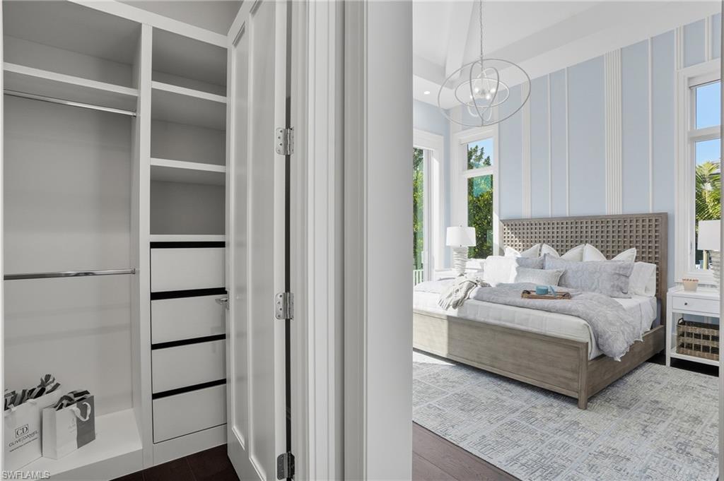 PARK SHORE - Residential