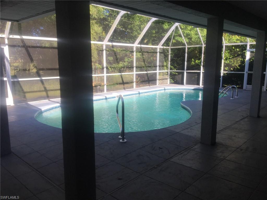 BONITA SPRINGS GOLF & COUNTRY CLUB - Residential