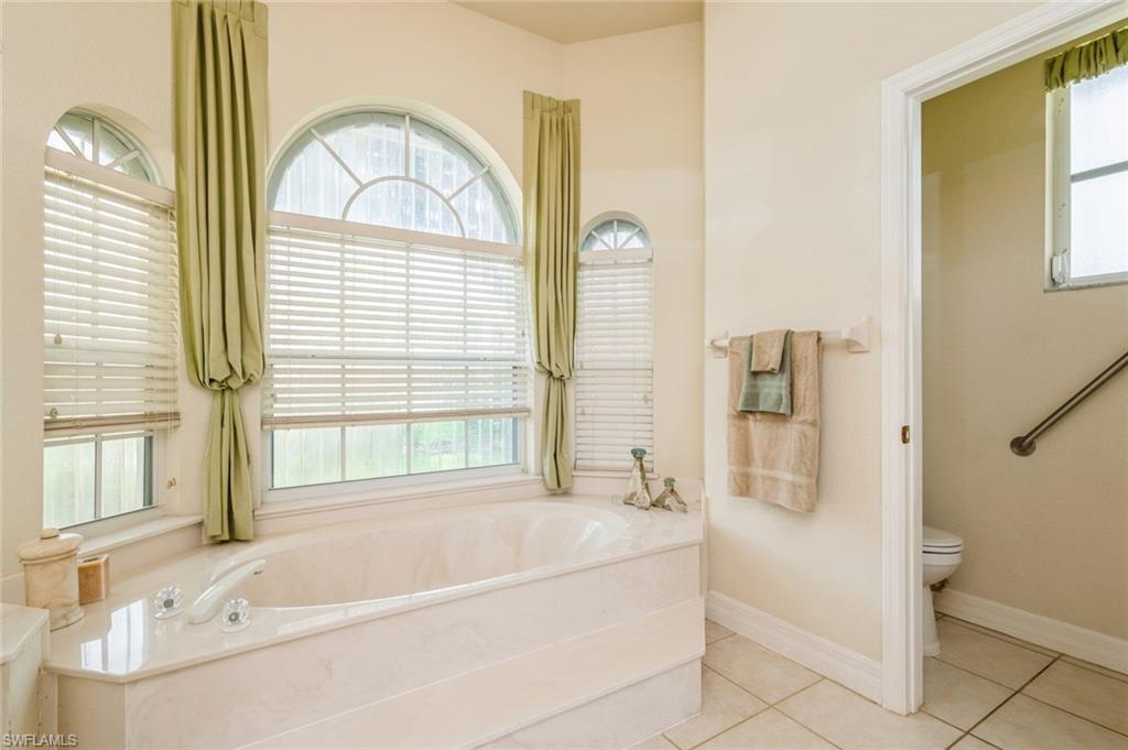 SPANISH WELLS - Residential