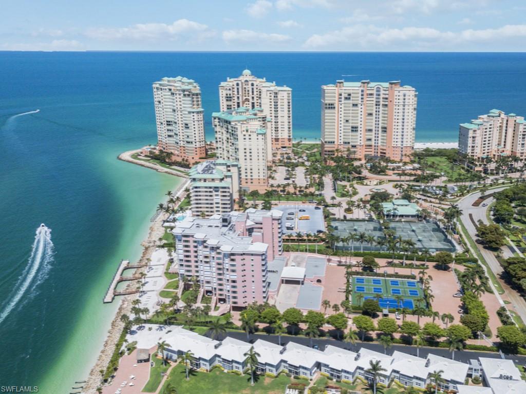 PLANTATION - Residential