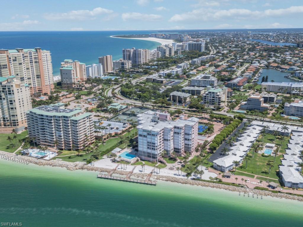 PLANTATION - Residential