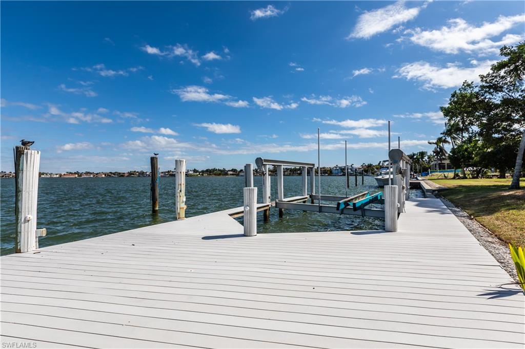 MARCO ISLAND - Residential