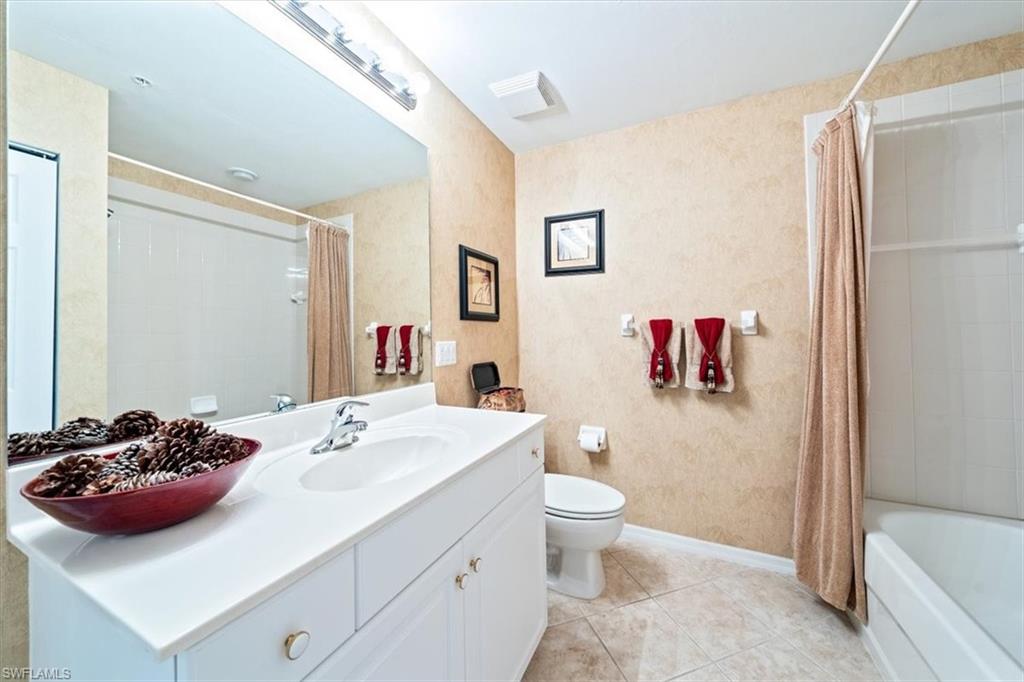 BISHOPWOOD EAST II - Residential