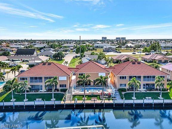 PALM BREEZE - Residential