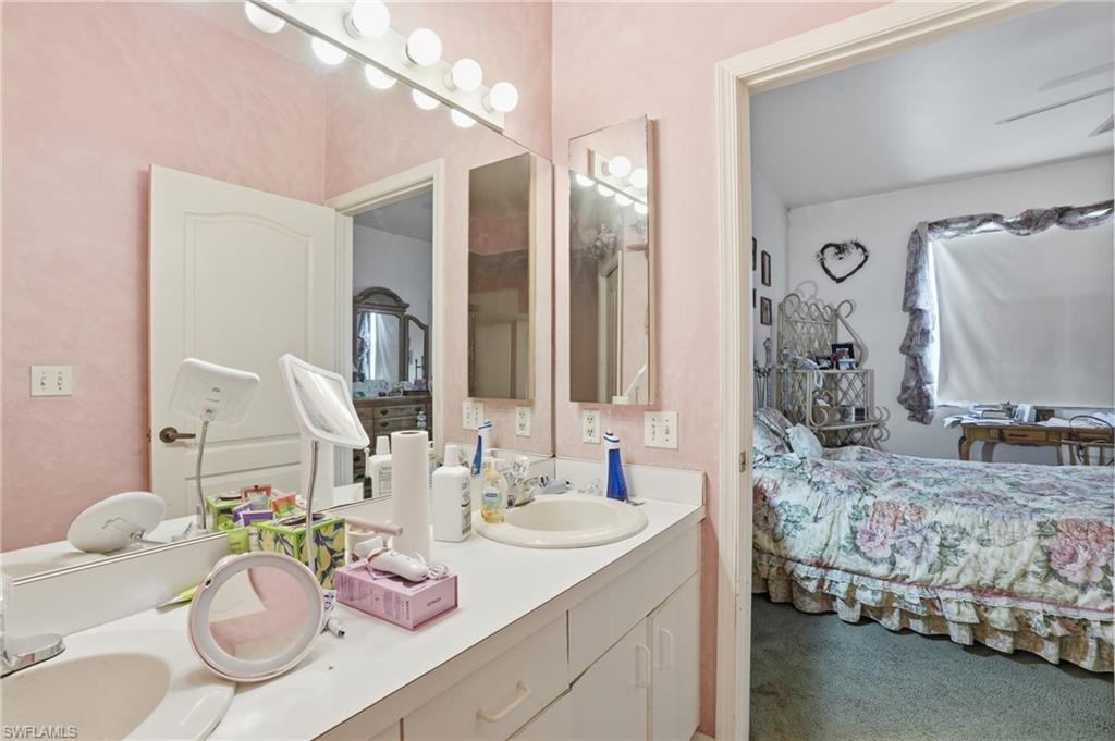 FAIRWAYS - Residential